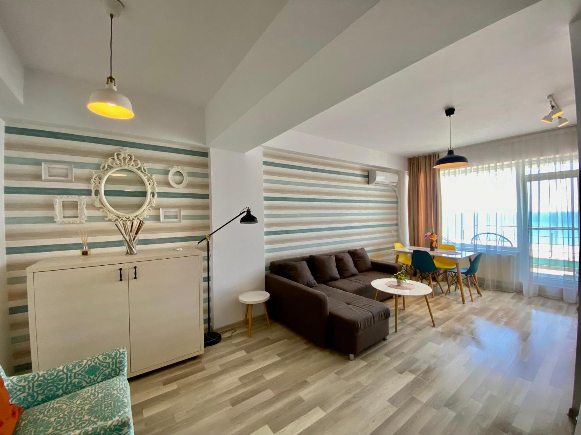 Mamaia Summerland Beach Экстерьер фото