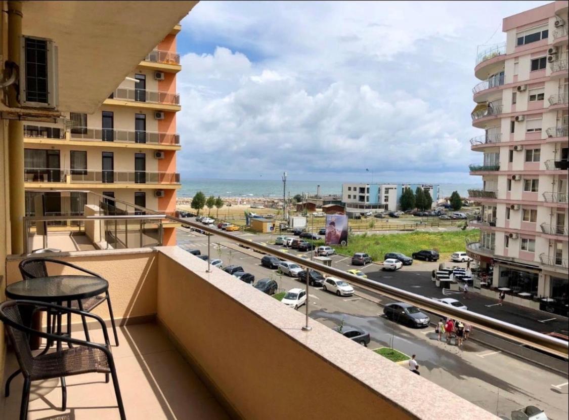 Mamaia Summerland Beach Экстерьер фото